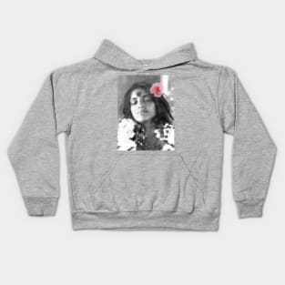 With earnestness, love and goodwill -Anandamayi Ma Kids Hoodie